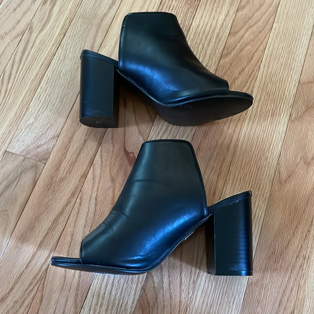 Yoki Ankle Heeled Boots Womens 6.5 Black Faux Leather Peep Toe Casual - Picture 4 of 8